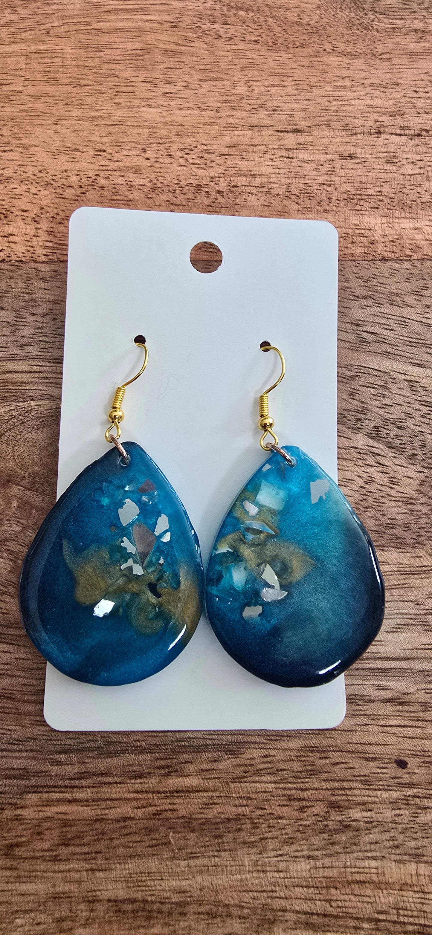 Mermaids treasure tear drop earrings